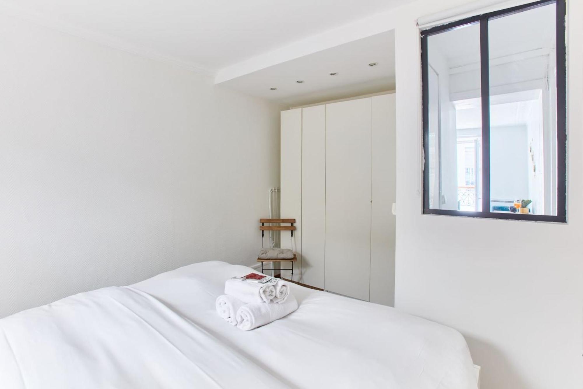 Montmartre & Sacre-Coeur Basilica - 1Br - Cityapartmentstay Párizs Kültér fotó